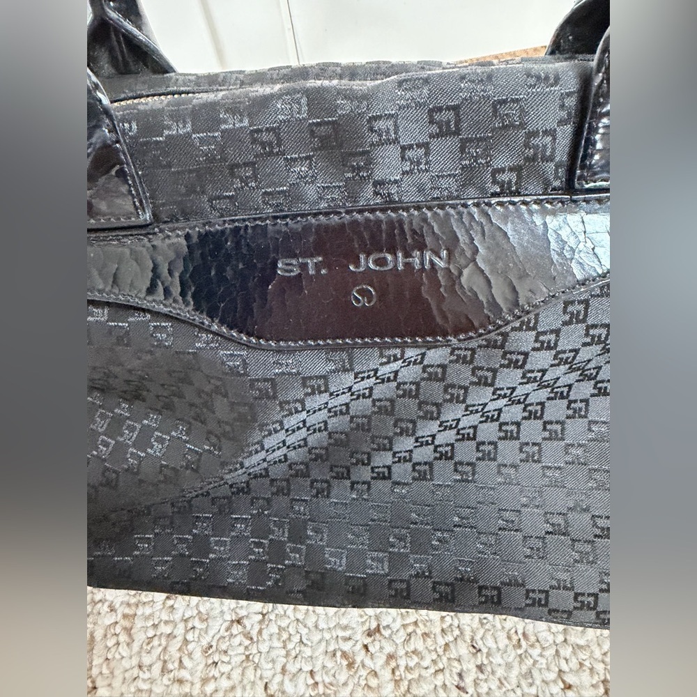 St. John sport Black Handbag - Picture 6 of 8